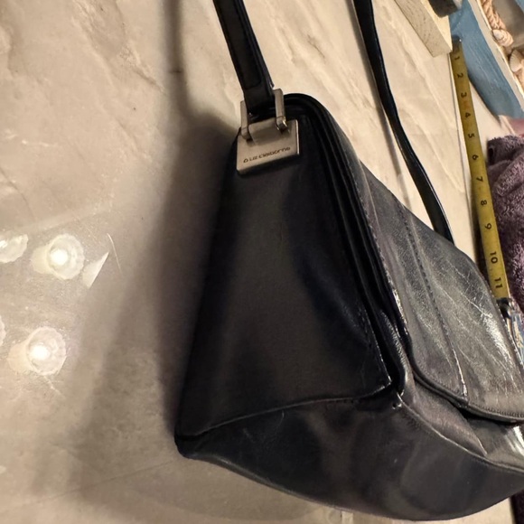 Liz Claiborne leather Elegant Shoulder Bag 9x6in. Dark Blue - Picture 6 of 12